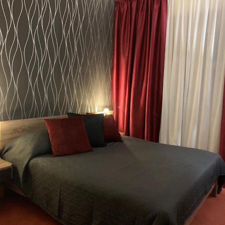 Gostisce Stari Grad Hotel Senozece Exterior photo